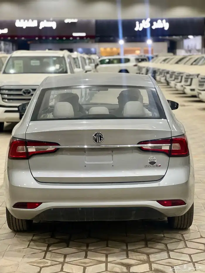 MG5 استندر 2025 عرض خاص للشركات 6