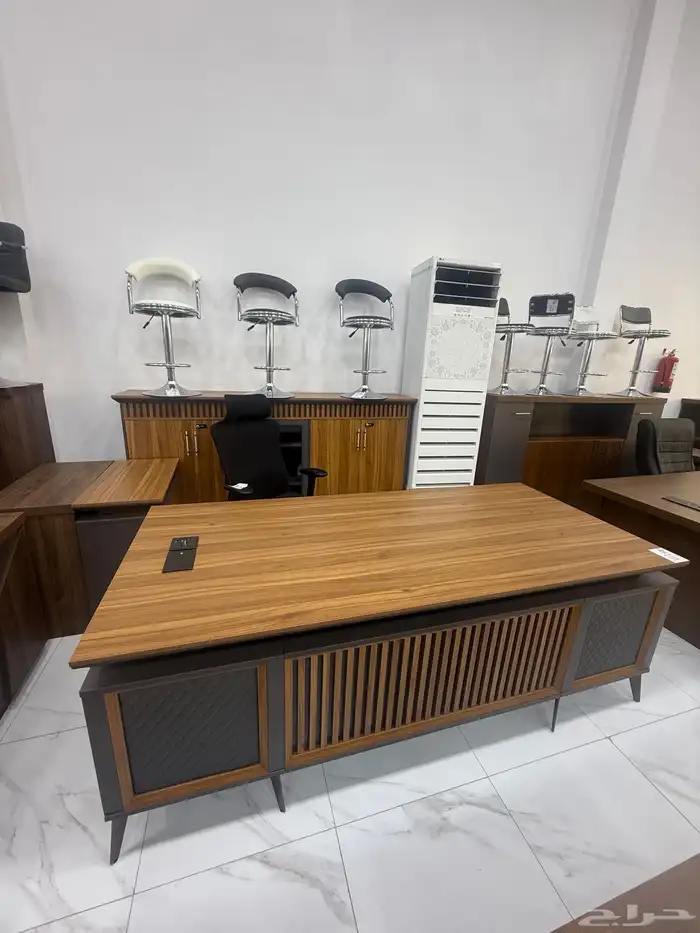 كلو اثاث مكتبي موجود 18