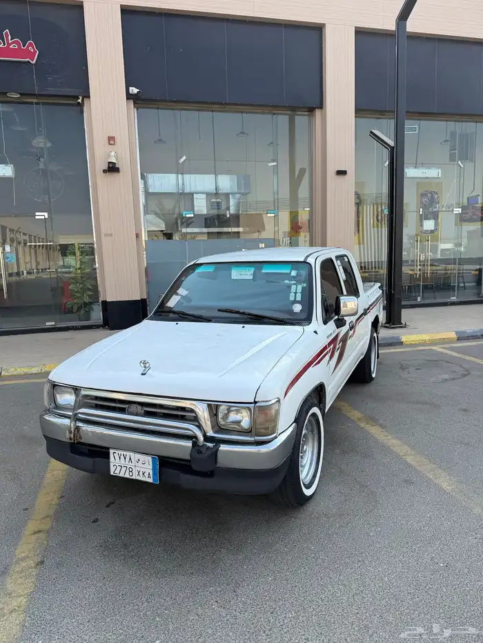 هايلوكس 2000 5