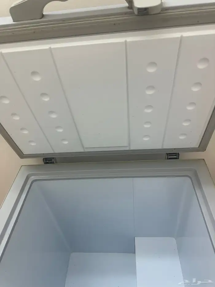 ديب فريزر 142 لتر كهرباء 220 شغال كويس 3