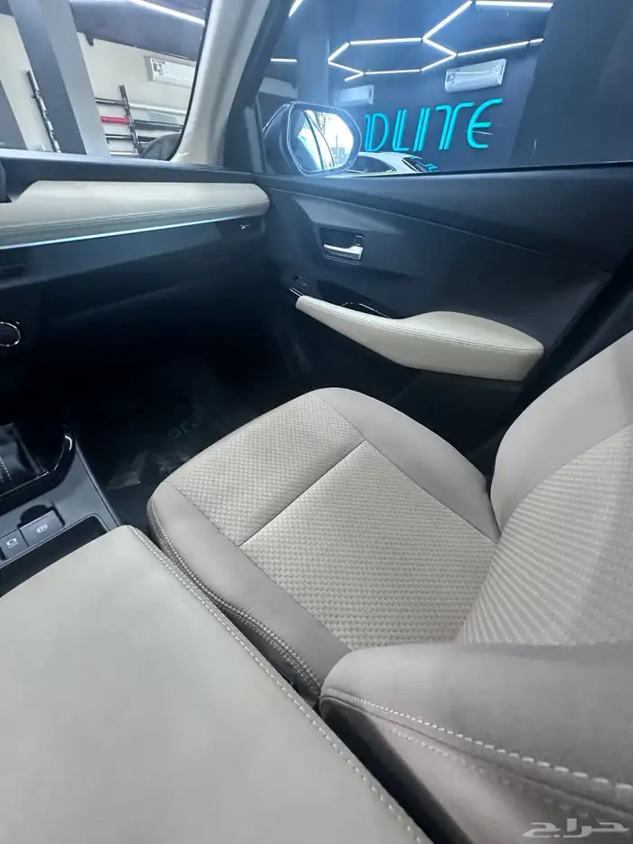 اويوتا يارس yX فل كامل م 2023 9