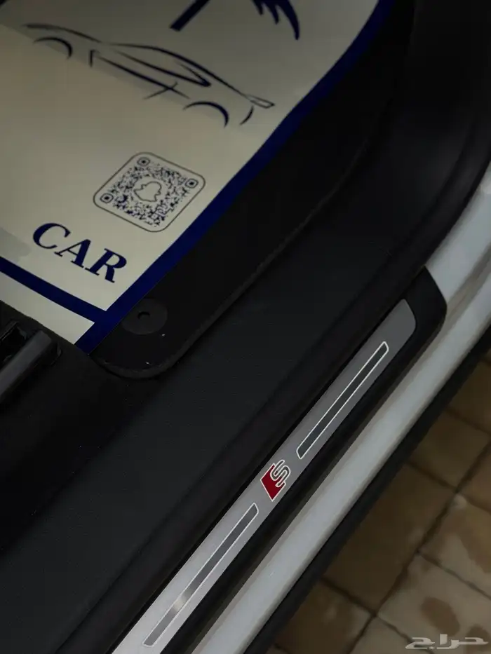 اودي Q8 2023 S line على الضمان عداد 25 الف 13