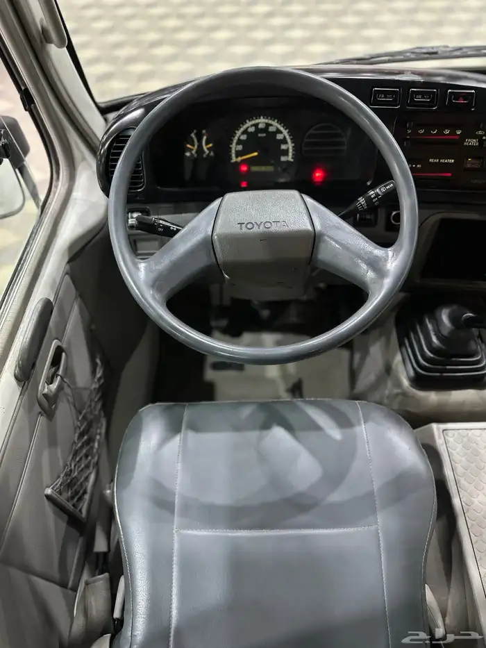 كوستر 2012 بنزين 30 راكب 8