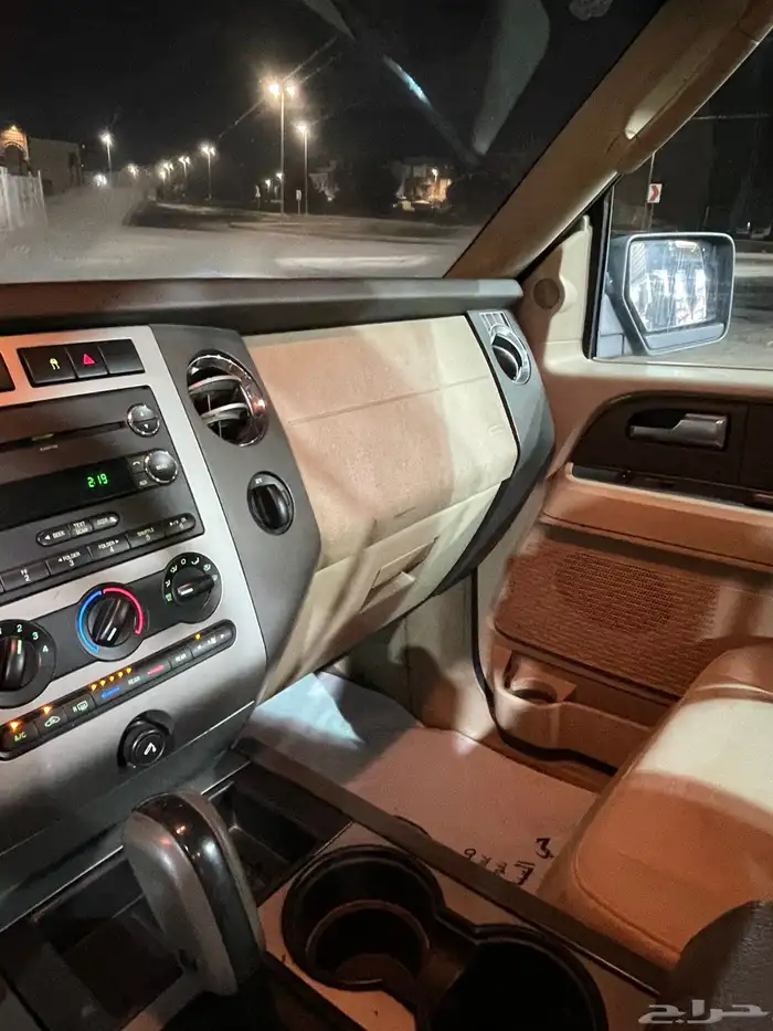 اكسبدشن اكسبيدشن 2011 مستعمل نظييف استعمال حشمة 12