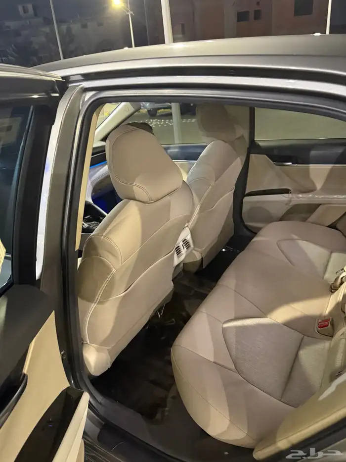 كامري فل كامل 2023 16