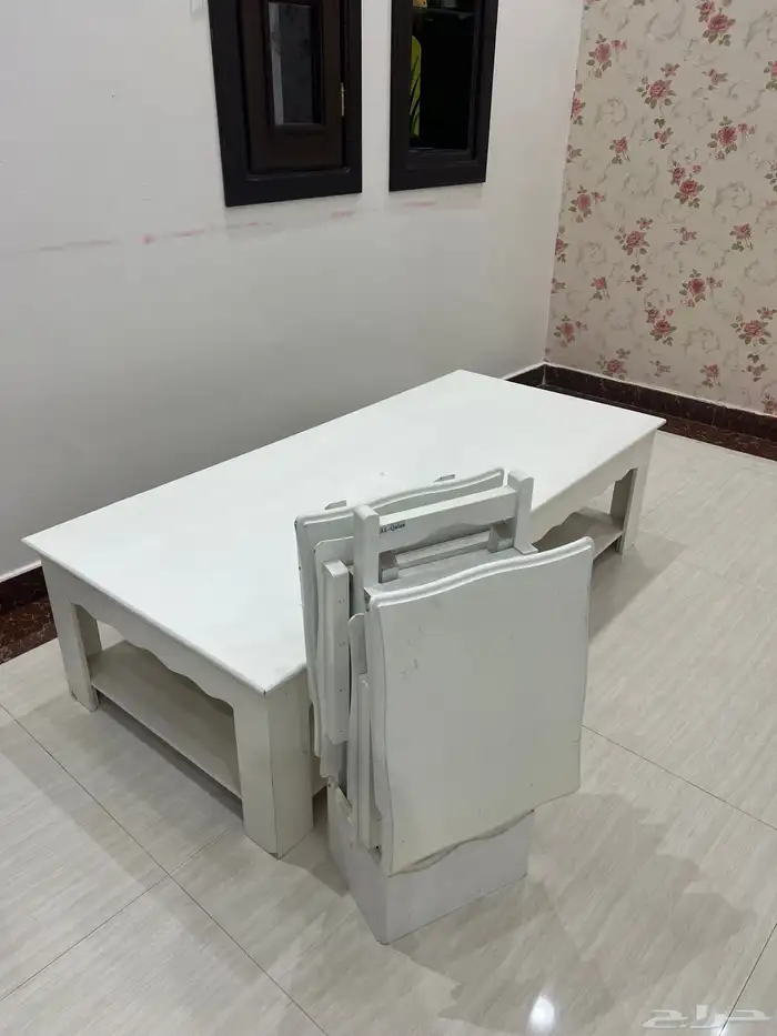 طاولة اثاث 0