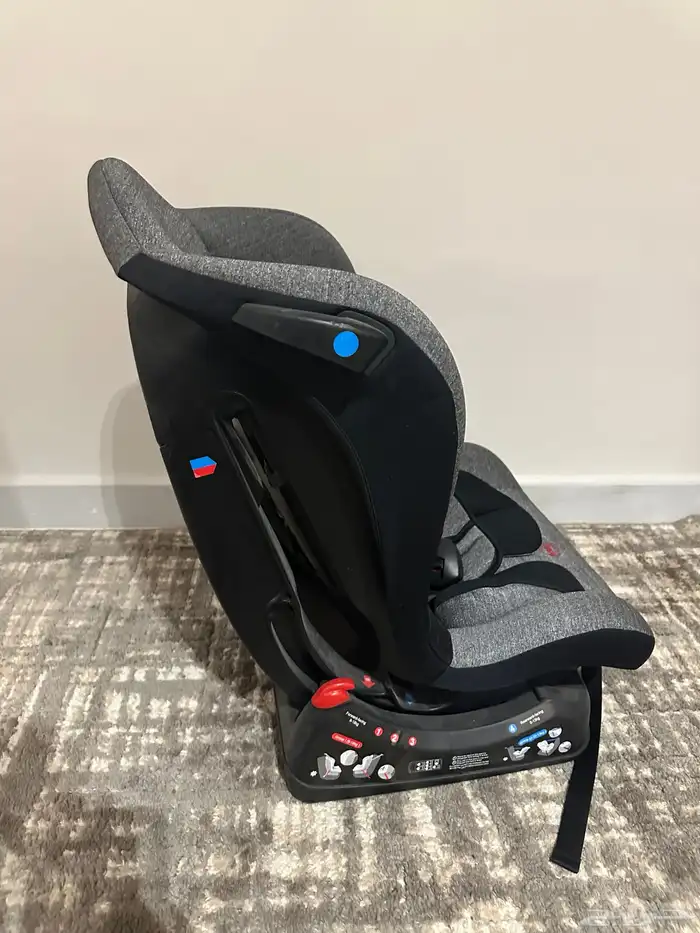 كرسي اطقال للسيارة 1