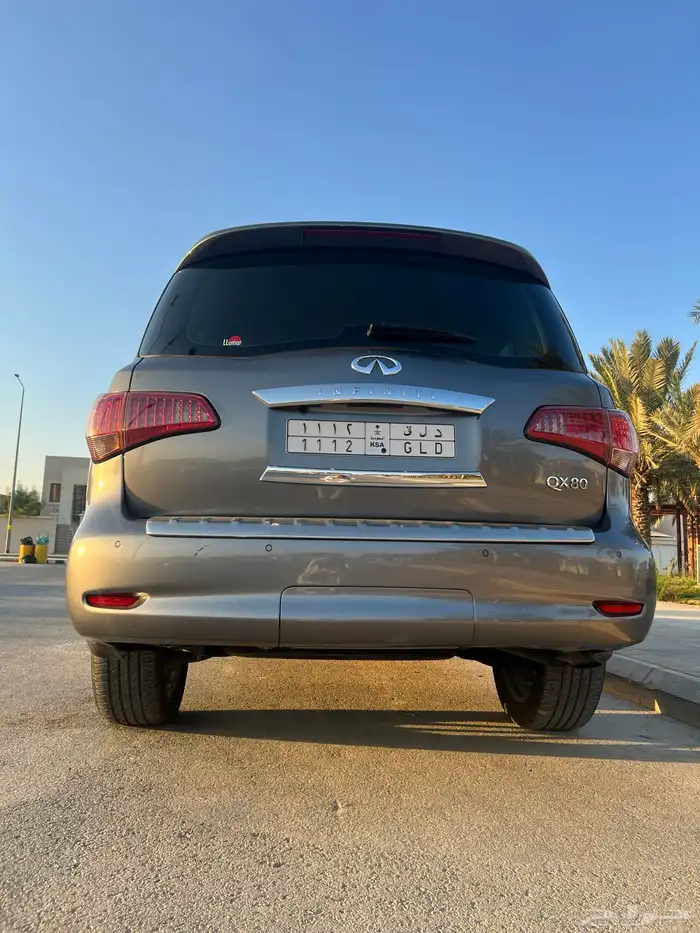 انفنتي QX80 2016 2