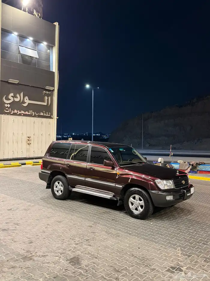 جيب لاند كروزر 99 2