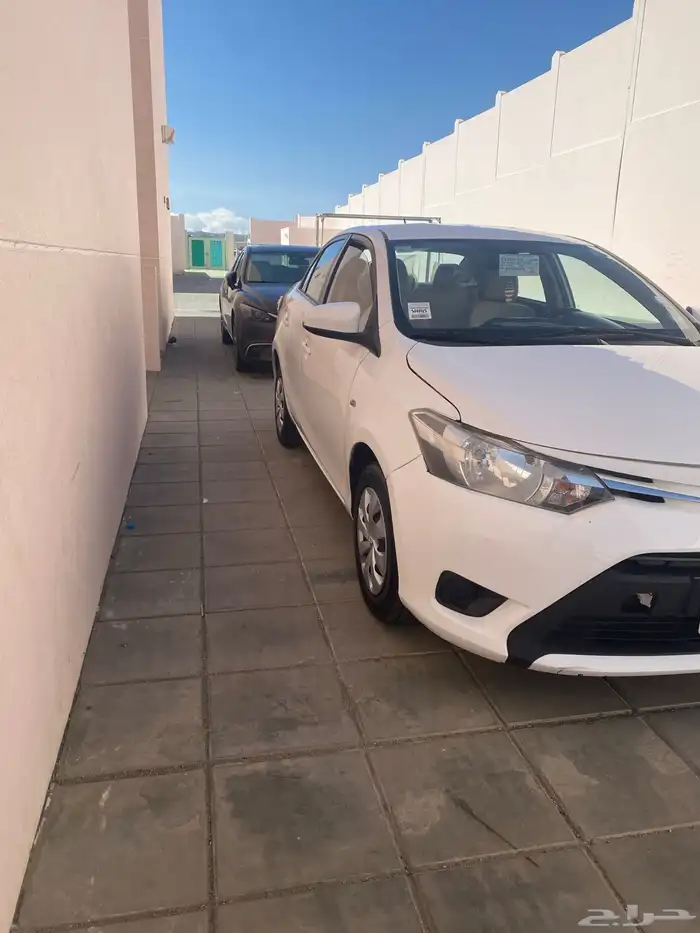 ( تم البيع ) يارس 2014 ممشى قليل 4