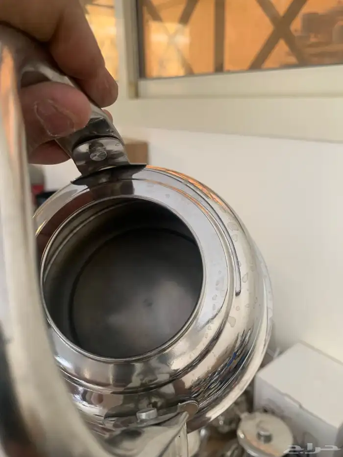 أبريق ستيل ثقيل بقاعدة عريضة وثقيلة طراز قديم 7