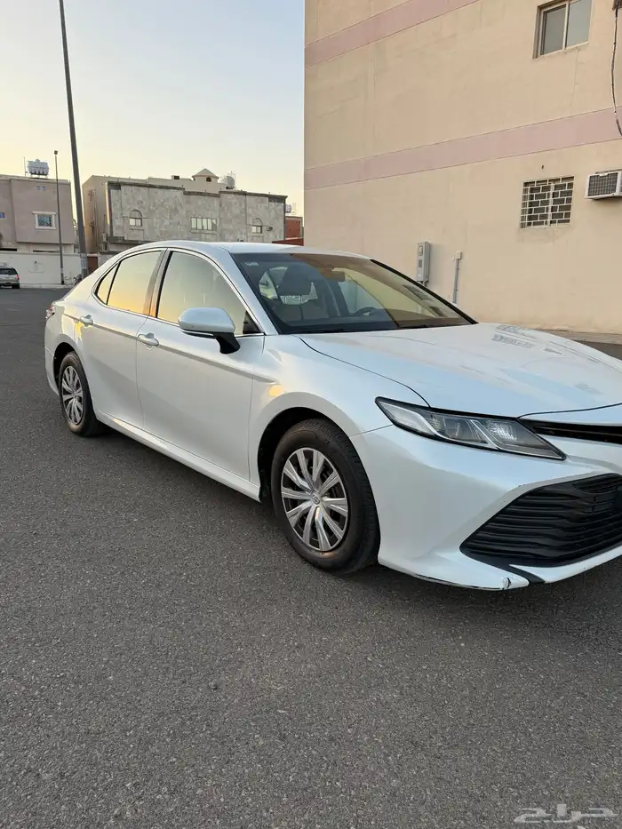كامري 2020-LE استاندر وكاله وعلى الشرط 4