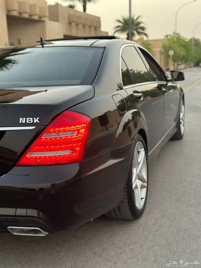 مرسيدس بانوراما مخزن ماشيه 15 الف فقط 2010 بدي وكاله 40