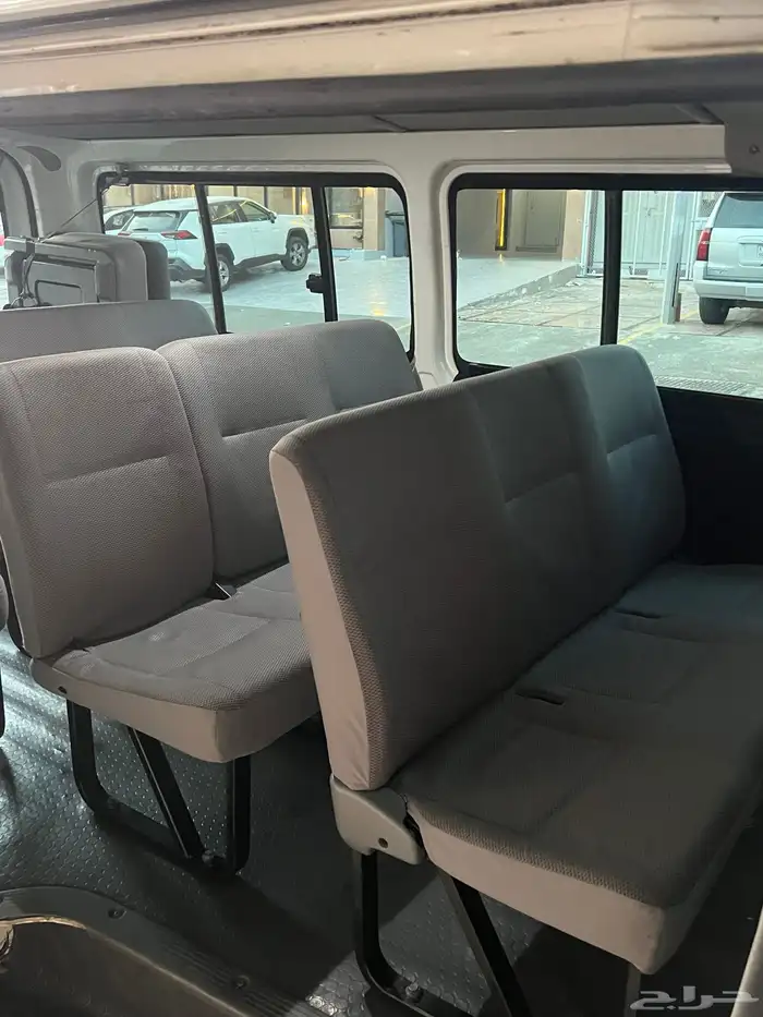 باص هايس لإيجار معا سائق 1