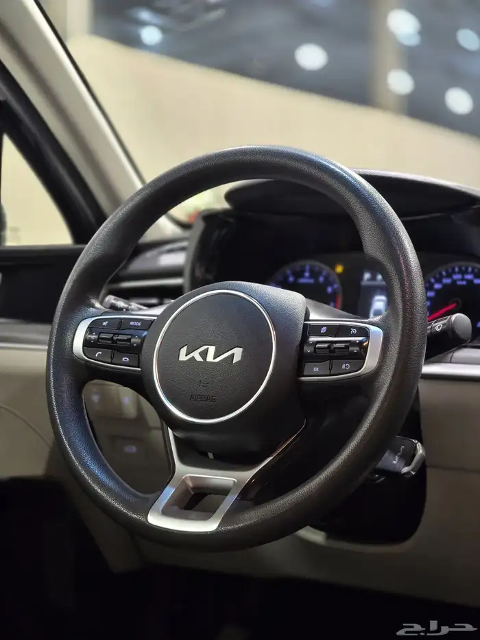 كيا K5 موديل 2022 بحاله الوكاله 12