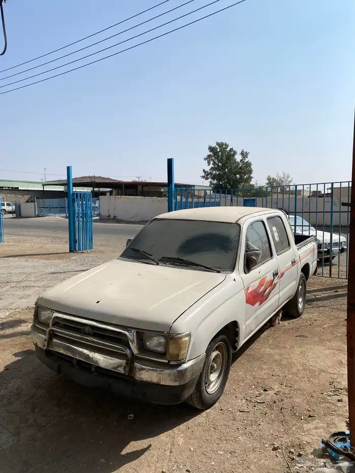 هايلكس مسقط 4