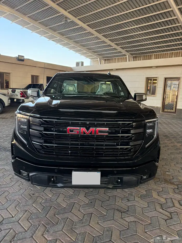 جئ أم سي سيرا غمارة الفيشن موديل 2025 2