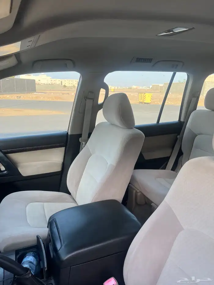 لاندكروزر 9