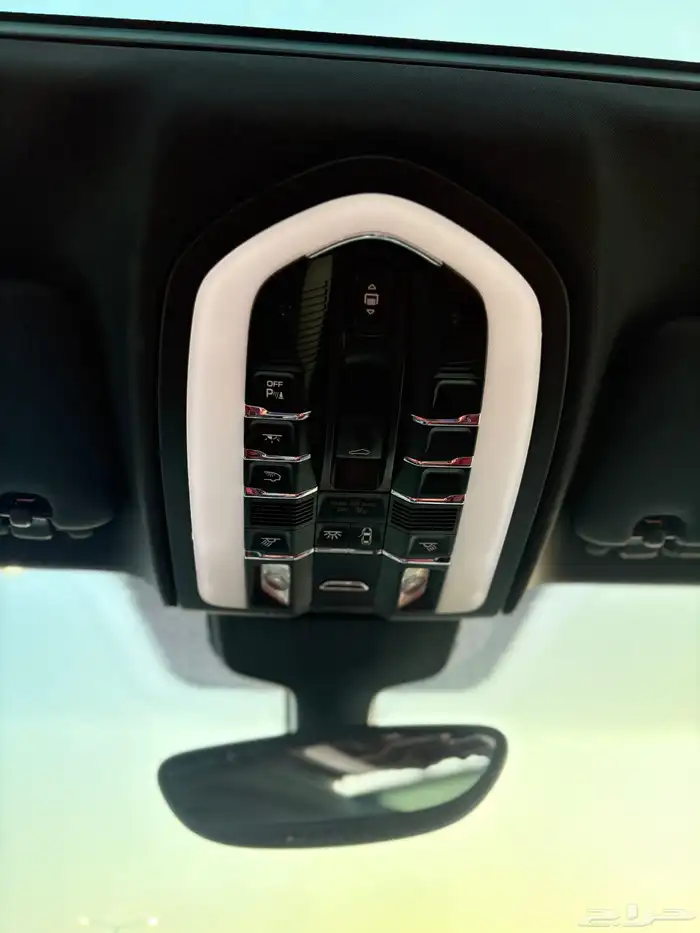 للبيع بورش كاين مخزن 25