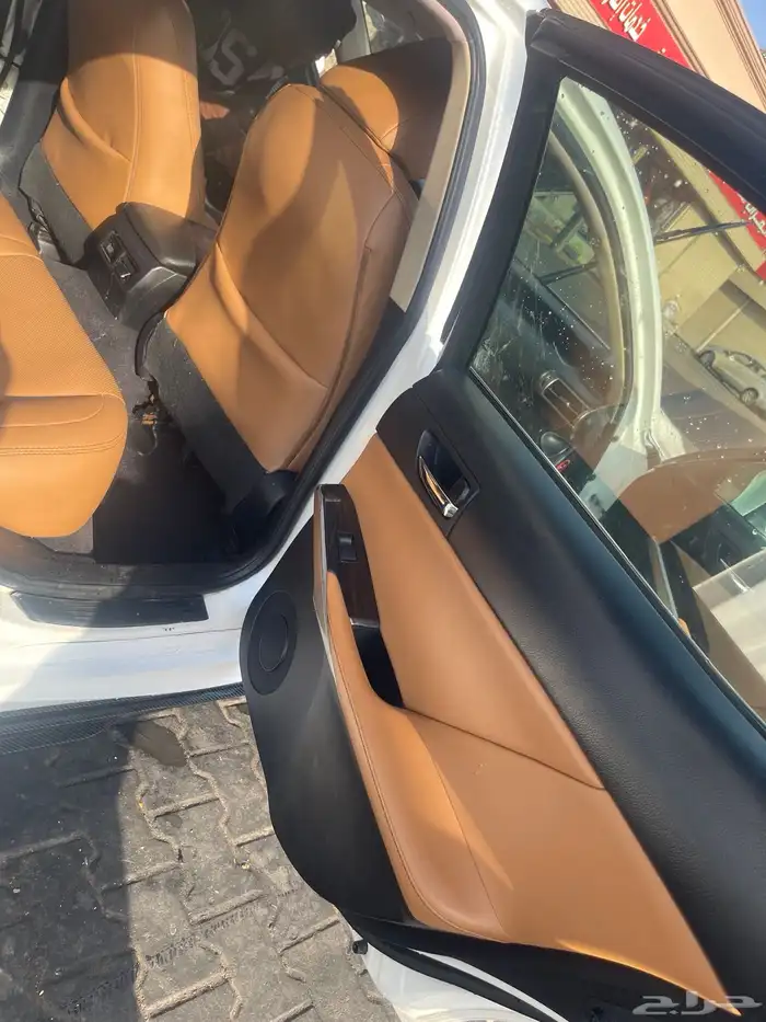 لكزس is 350 2014 3