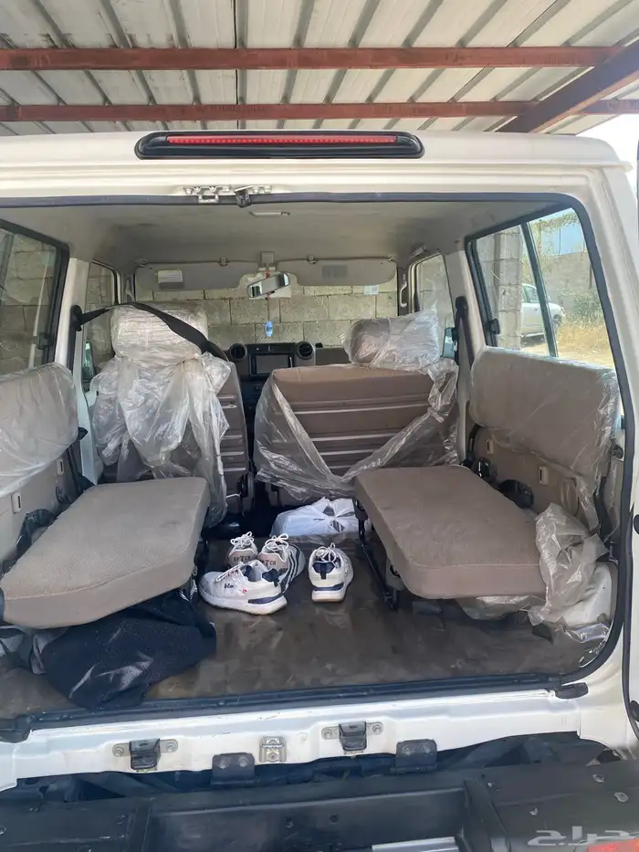 جيب   ربع بوليسي 8