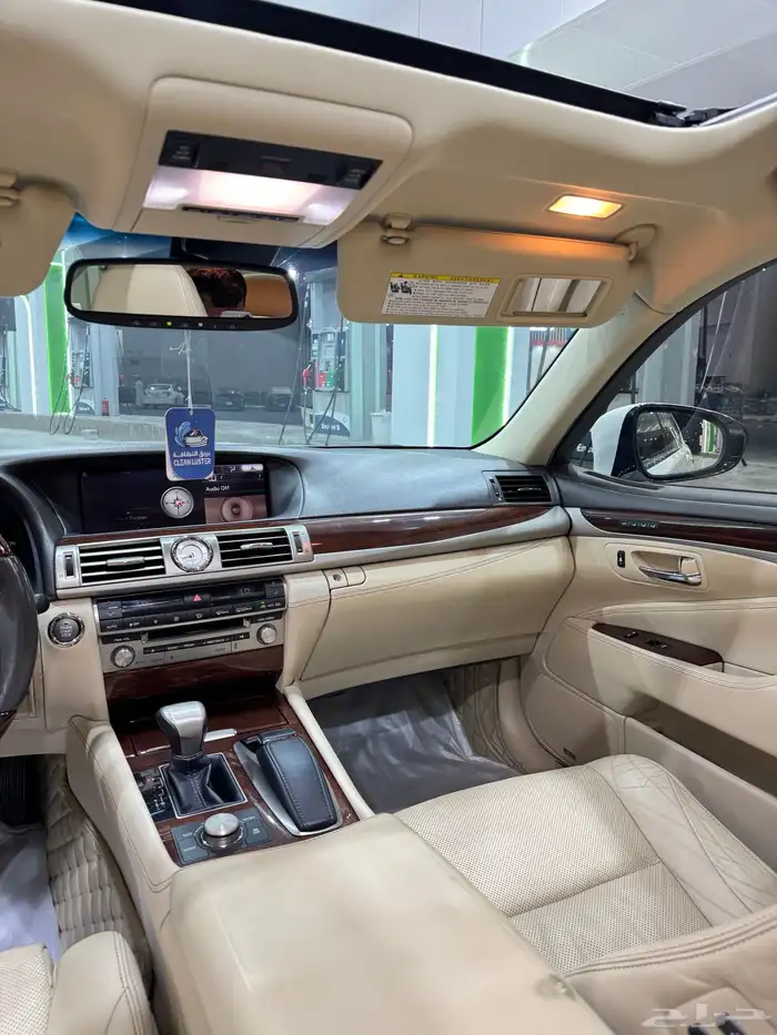 لكزس LS460 2015 وكالة 34