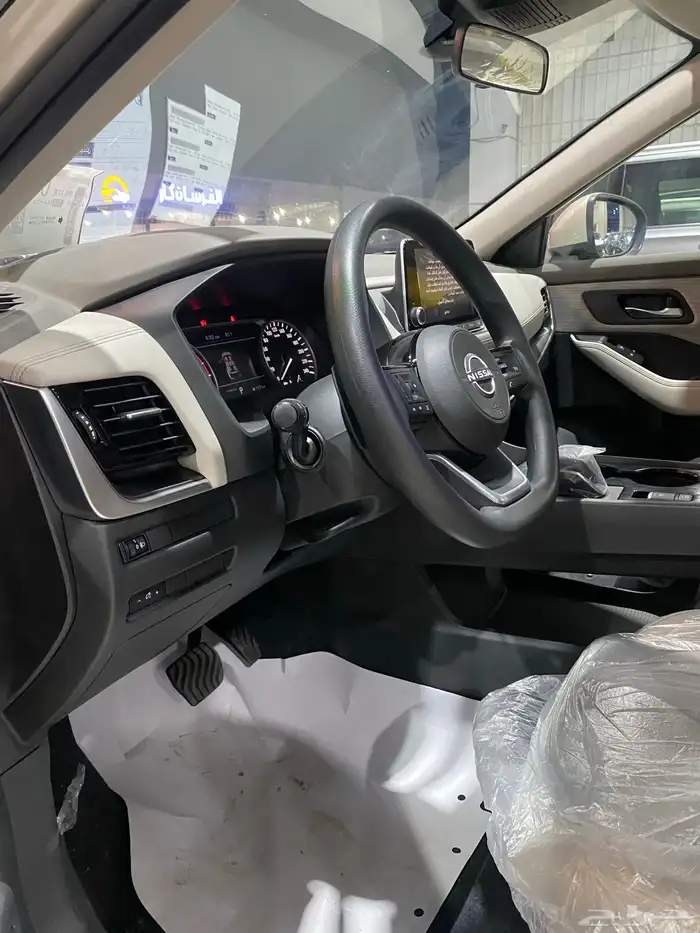 متوفر نيسان إكستريل ستاندر بدون دبل موديل2025 بافضل سعر 9