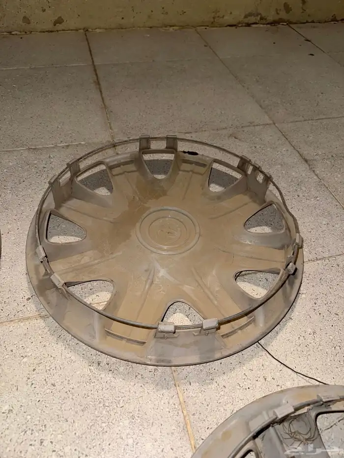 طيس كامري 2004 اصلي وكاله جديد بالكرتون . 6