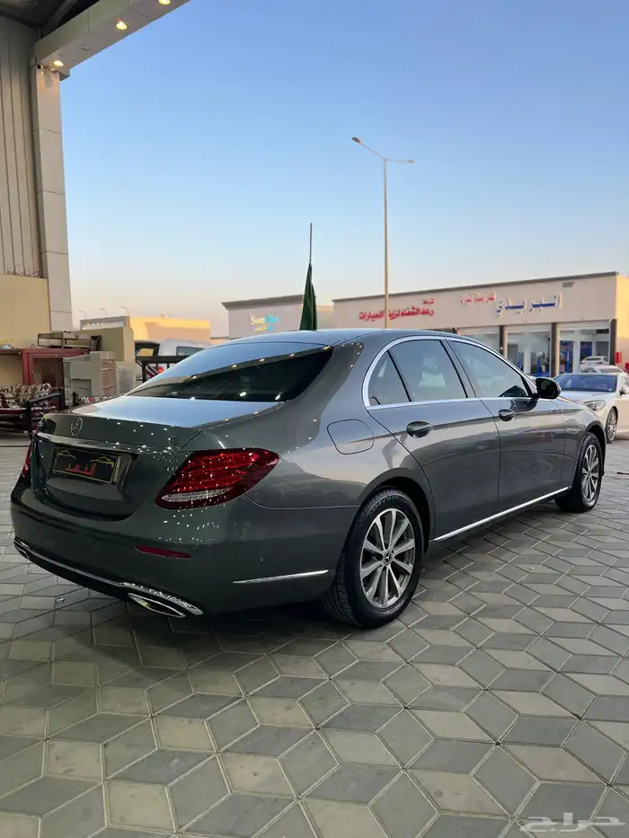 مرسيدس جفالي E200 موديل 2019 4