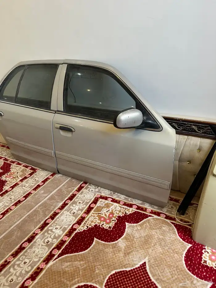 فورد رفرف وباب 1