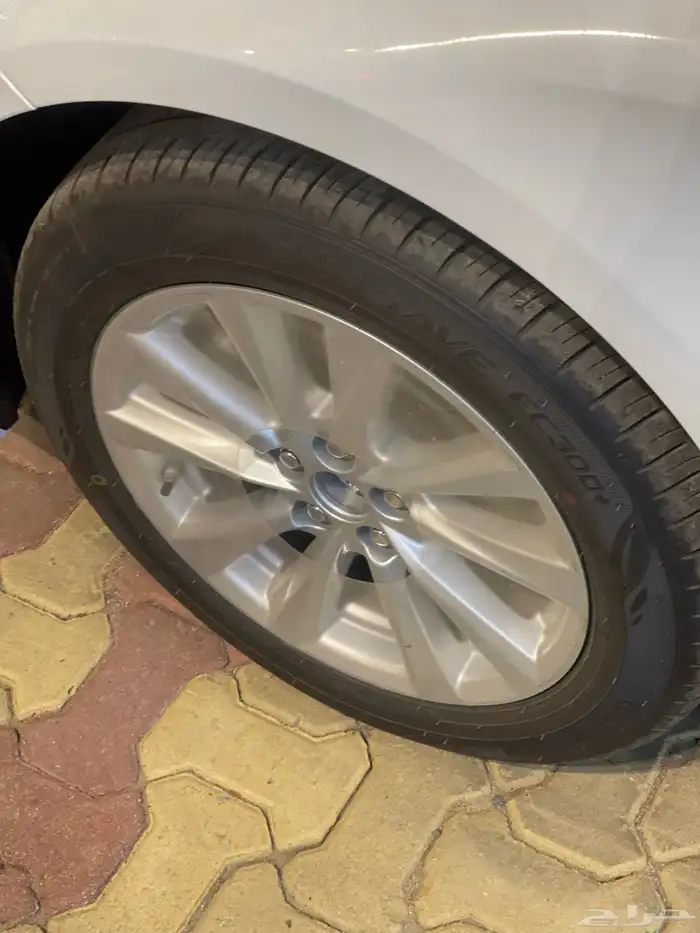 تويوتا كورولا ستاندر مطور 2025 6