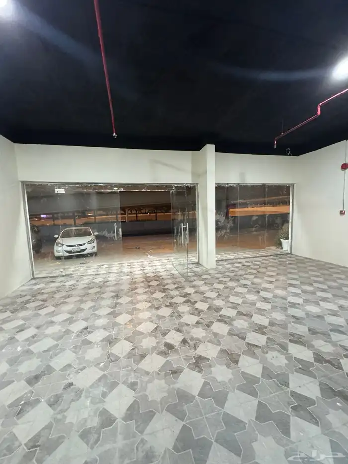 معارض للايجار الدائري الشرقي 9