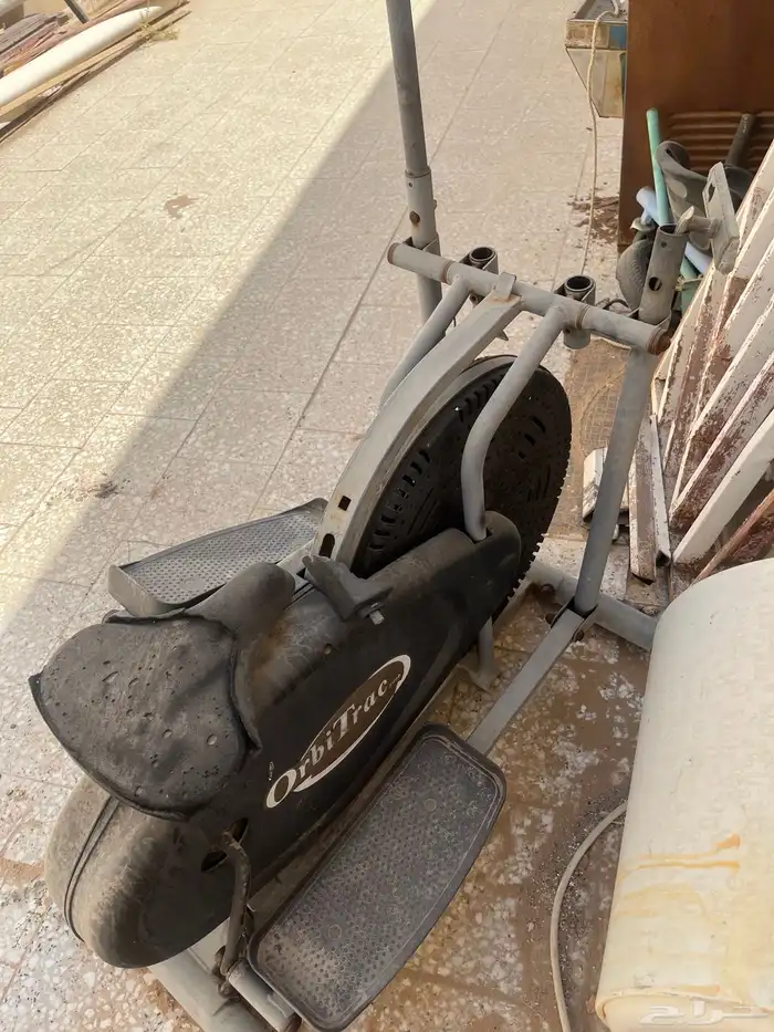 اثاث مجلس نساء مع طاولاته مستطيله وثنتين مربعات صغار 6