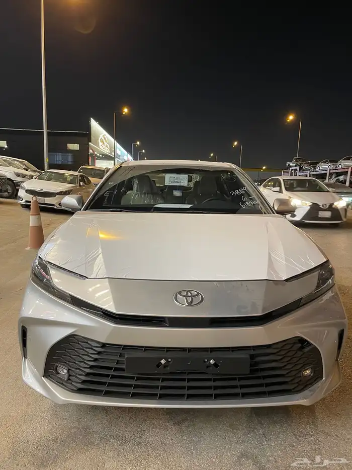 تويوتا كامري E ستاندر 2025 بنزين سعودي 0