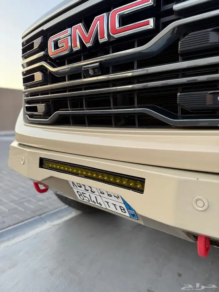 للبيع جمس سيراا AT4 غمارتين 2023 بيج 6