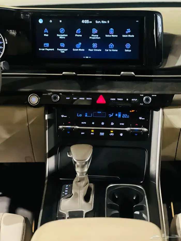 كيا كارنيفال 2023 (بحاله ممتازه) 11