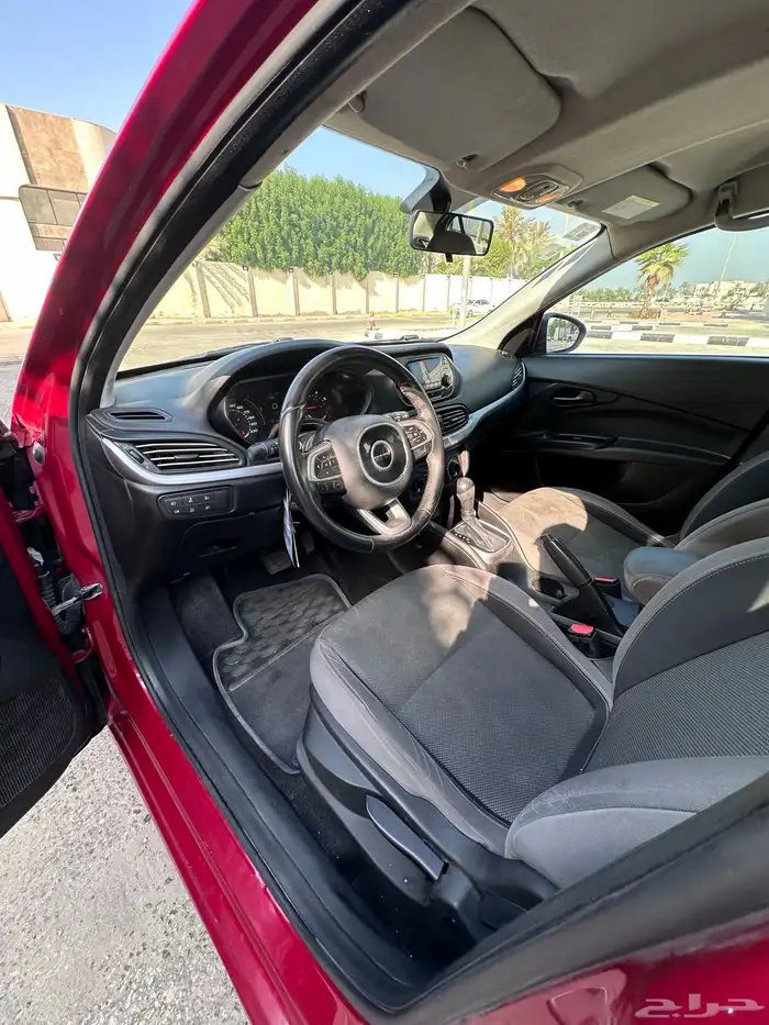 دودج نيون 4 سلندر موديل 2017 4