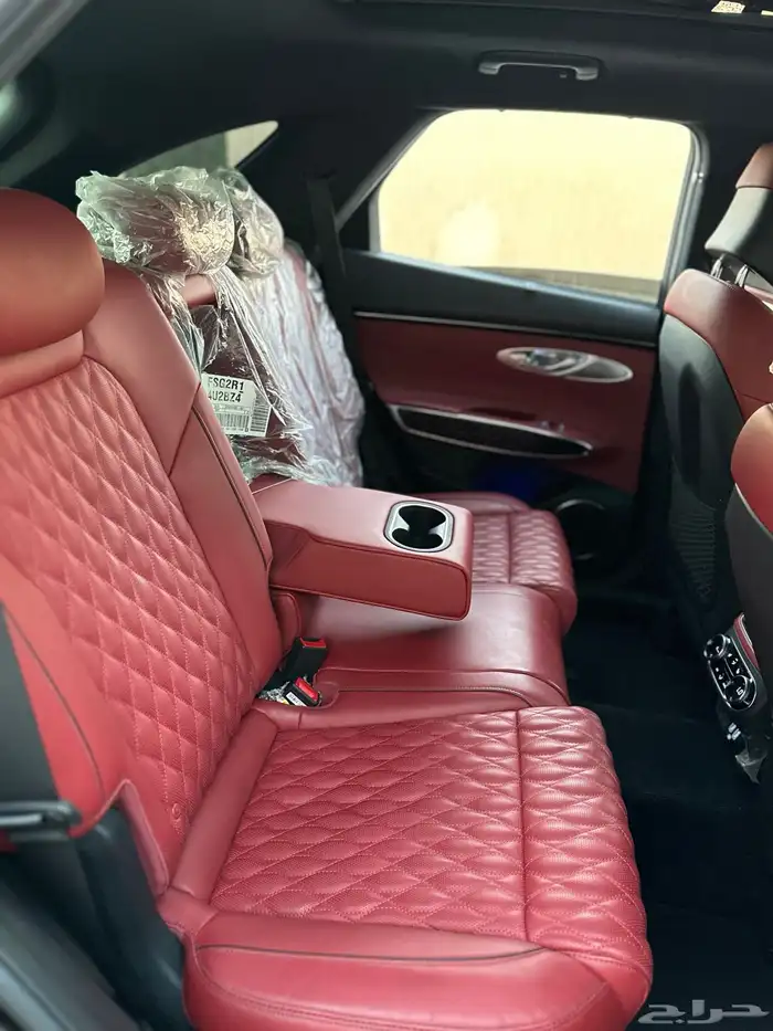 جنسس GV70 فل كامل 6 سلندر ماشيه 59 الف بدي وكاله 13