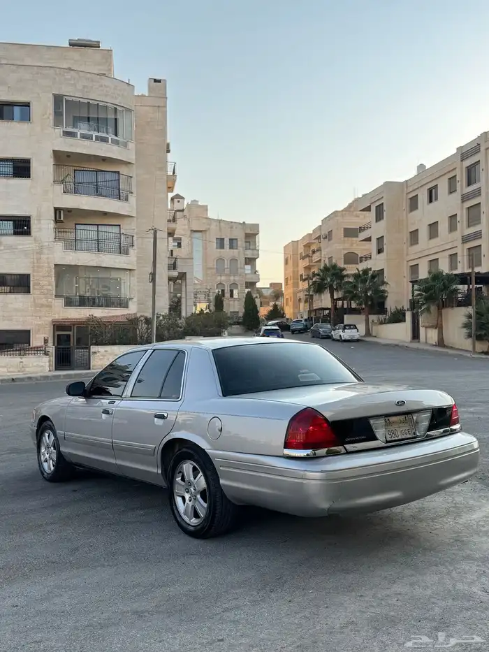 فورد فكتوريا 2007 6