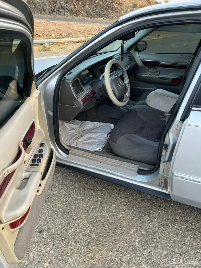 فورد ماركيز 2001 7