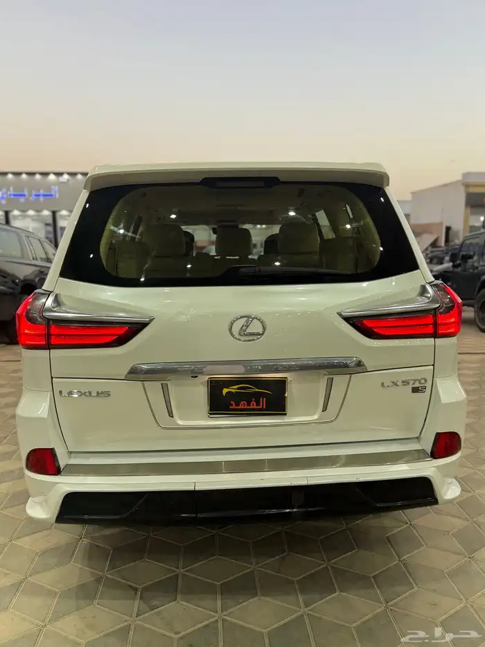 لكزس LX2019 ب 227 الف 7