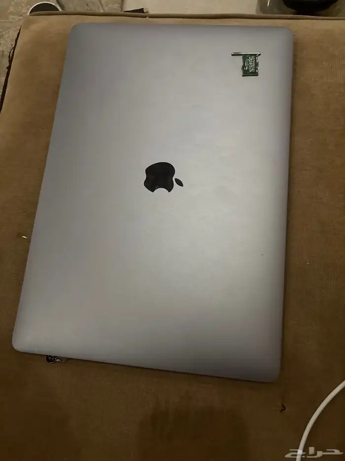 ماك بوك برو 0