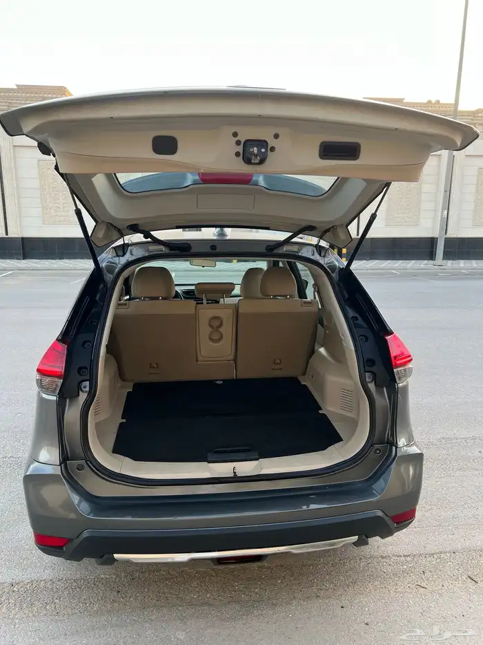 نيسان اكس تريل 2018 24