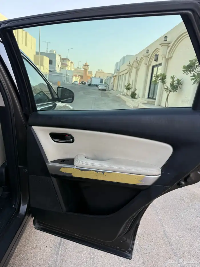 مازدا CX-9ذهبي 2015 فل 11