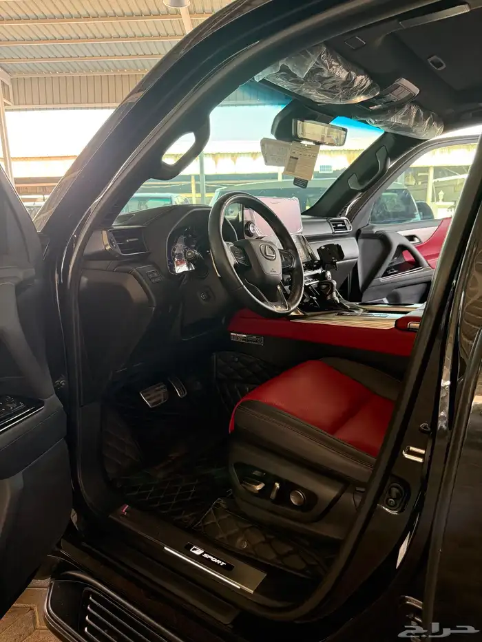 لكزس LX600 أف اسبورت موديل 2024 16