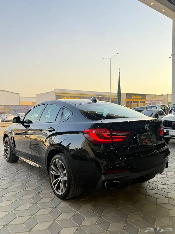 بي ام دبليو - 2016 - X6 - فل كامل - 8 سلندر 5