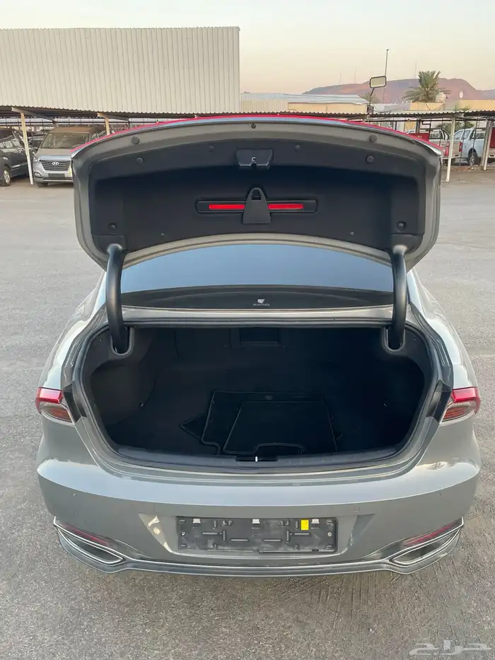 هوانداي ازيرا 2022 بنزين بطاقه جمركيه وارد كوريا 13