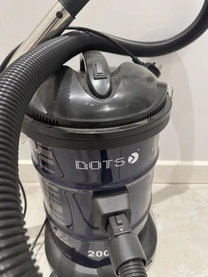 مكنسة كهربائية 1