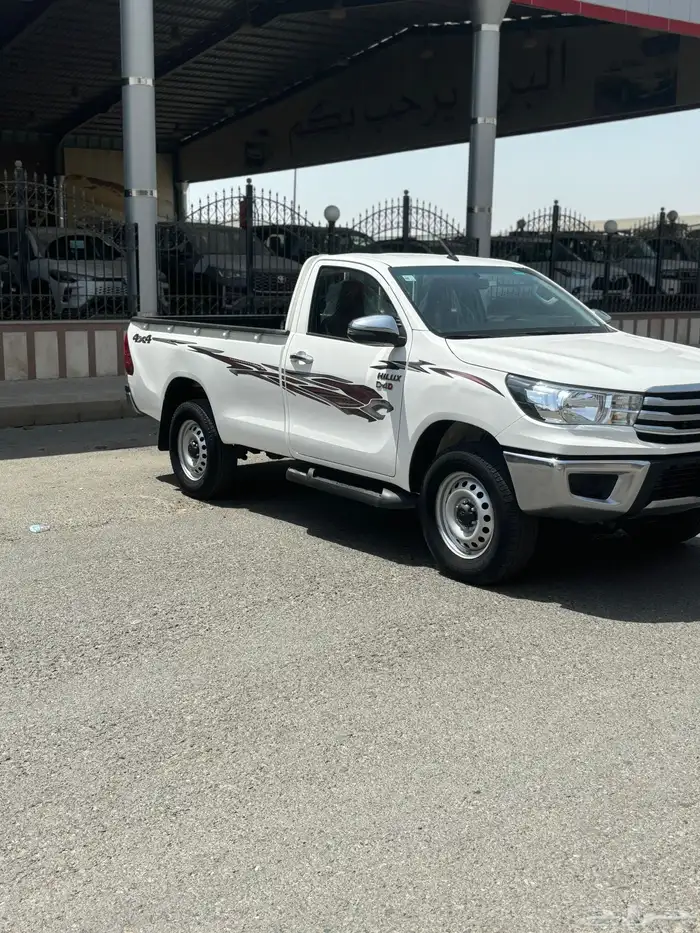 هايلكس غمارة دبل ديزل 2023 7