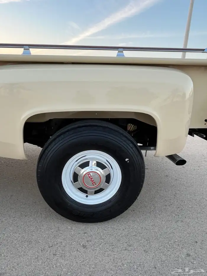 للبيع جمس موديل 86 39